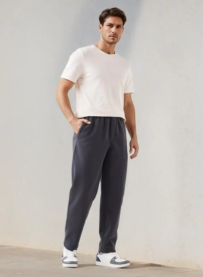 ايكونيك تيشيرت بياقة دائرية بنقشة الفشار الأيقونية